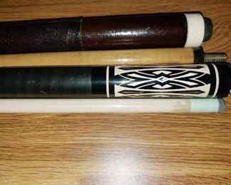 Decorative Inlay Pool cue by Cuetec Thunderbolt