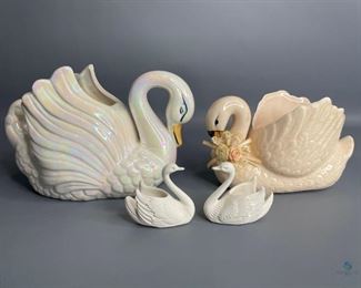 Swan Planters
Large Swan Planter is 6" x 9" Made in Taiwan; Smaller one is Enesco and is 5" x 6" and the two smallest ones are bisque and 2".