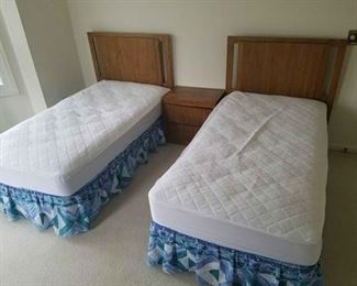 twin bedroom set