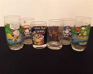 Peanuts glasses, snoopy, pac-man