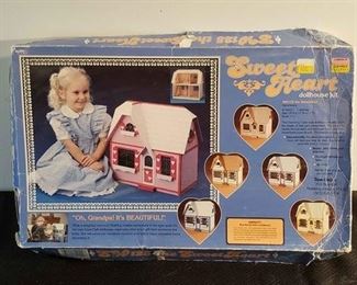 Sweet Heart dollhouse kit