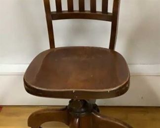 WOODEN OFFICE CHAIR