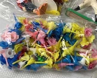 VINTAGE CAKE DECORATIONS