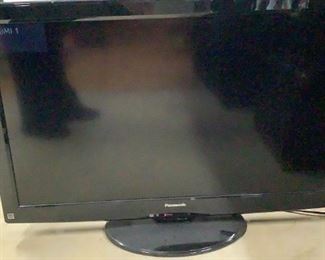 PANASONIC TV