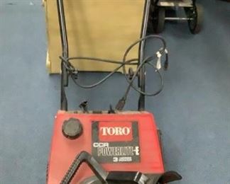 TORO SNOWBLOWER