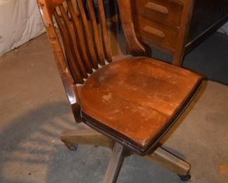34 Vintage Desk chair