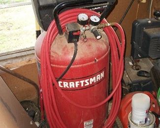 Craftsman 150psi / 33 gallon Air Compressor