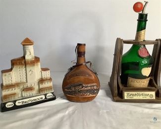 Unique Decanters
Includes a 1968 Broadmoor Jim Beam 50th anniversary ceramic decanter with stopper,a leather like wrapped green glass Midwestern theme bottle. Also a Benedictine D.O.M wooden bottle tipper/pourer with green glass liquor bottle.