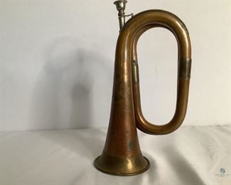 Vintage Bugle
Appears to be WWII British Army Military copper and brass bugle with chain. Shows signs of wear.