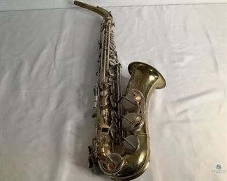 Vintage Saxophone
Vintage Rene Dumont saxophone made in West Germany. It has a numbered neck, no mouthpiece and shows wear.