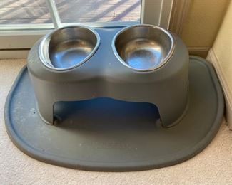 WeatherTech Double High Pet Feeding System - Elevated Dog/Cat Bowls  (new price $ 91)