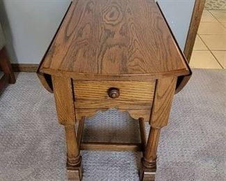 End Table with Drawer - 27 x 16 x 21 - (opened is 27 x 31 x 21) - Matches lot 364