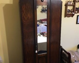 Armoire