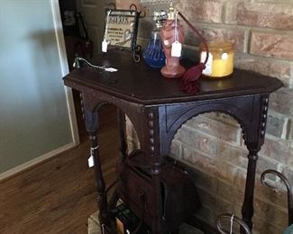 Small table, oil lamp