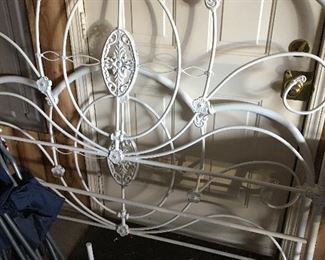 Cast iron queen size bed frame
