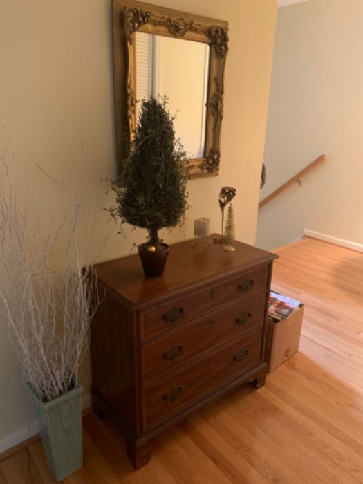 Small chest of drawers