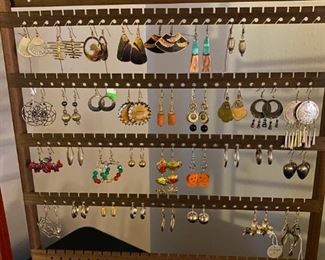 tons of jewelry!