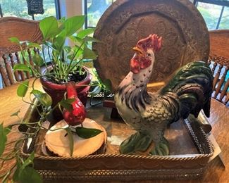Large tray, rooster, cardinal, and ivy