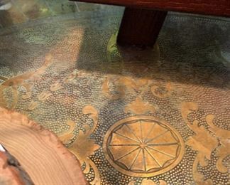 Attractive tooling on the large tray