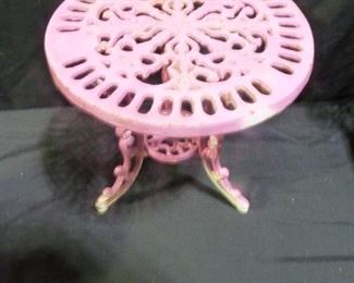 Pink Vintage Victorian Cast Iron Patio Bistro Set