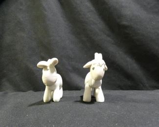 Precious Moments Donkey & Goat Nativity Extra's