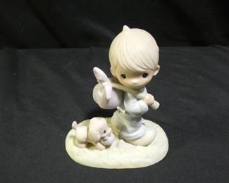 Precious Moments Boy w/ Napsack on Stick