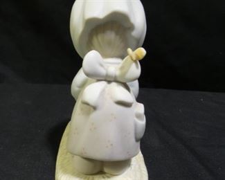 Precious Moments 1987 Members Only Figurine