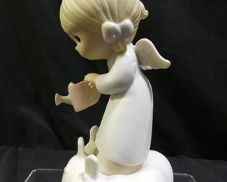 Precious Moments Sending you a Rainbow