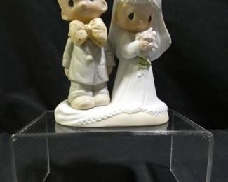 Precious Moments Bride & Groom Figurine