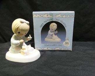 Precious Moments 1983 Members Only Figurine