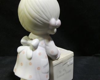 Precious Moments 1987 Symbol of Membership