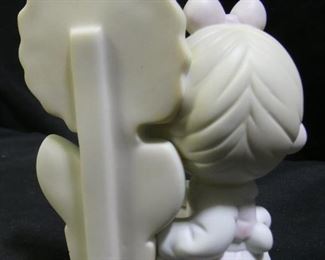 Precious Moments 1988 Symbol of Membership