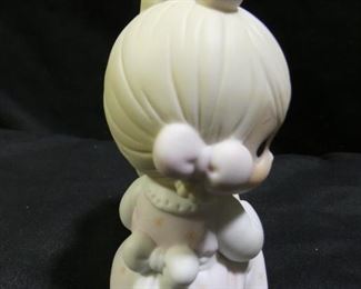 Precious Moments 1988 Symbol of Membership