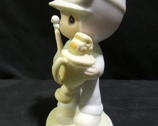 Precious Moments 1984 Members Only Figurine