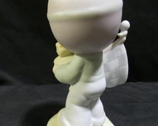 Precious Moments 1984 Members Only Figurine