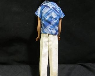 1962 Midge Barbie with Accessories & Magazine