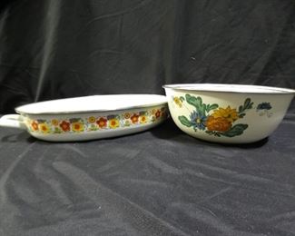 Enamelware Mixing Bowls & Roasting Pan
