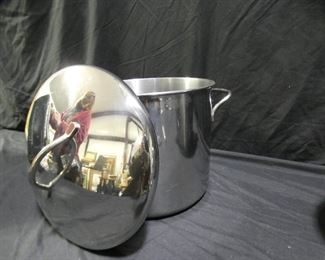 2 Stainless Steel Stock 8 & 12 Qt  Pots