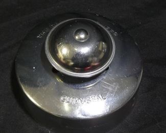 Earthenware Bowl, Pampered Chef Cut 'N' Seal +