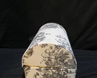 Black & White Toule Pattern Storage Containers