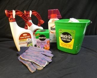 Miracle Grow Fertilizer & Insect Killer