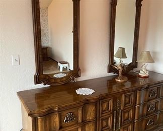 Vintage Burlington House Furniture Dual Mirror Dresser - Bedroom Set 