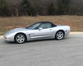 1999 Corvette with less than 27,000 miles 