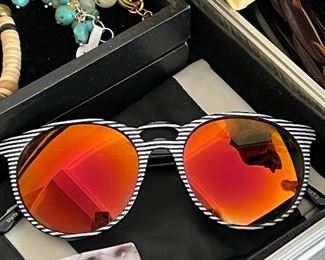 Quay Australia Sunglasses