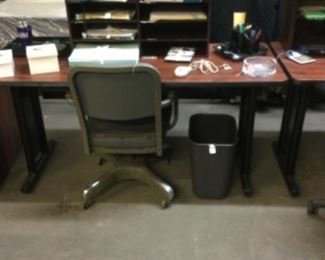 Great selection of office desk and office supplies
