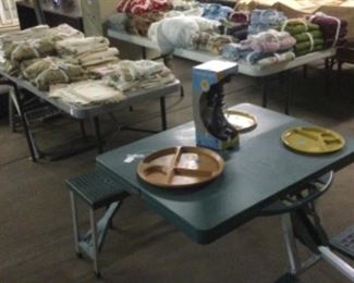 Folding camping table and oil lamp never used, linens