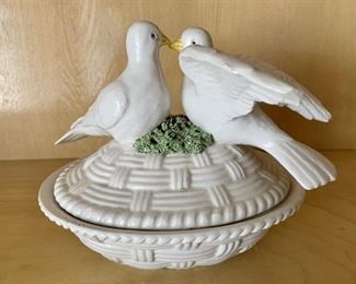 Porcelain Basket Weave Bowl with 2 Doves, Italy