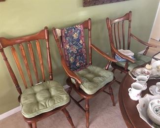 6 chairs plus matching
Table and hutch $650