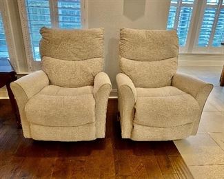@Three years old, we have TWO light gray/white LaZBoy rocker recliners in A+++ condition …. Rock AND Recline!!
$385.00 Each *****ONE SOLD, ONE AVAILABLE*****
