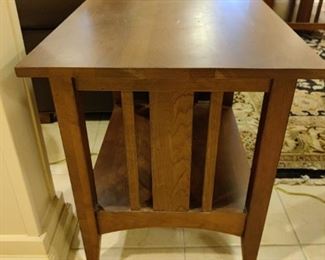 ETHAN ALLEN AMERICAN IMPRESSIONS END TABLE MISSION STYLE